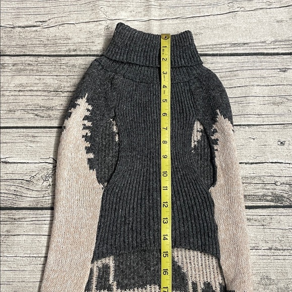 Eddie Bauer dog knitted sweater - Picture 4 of 5